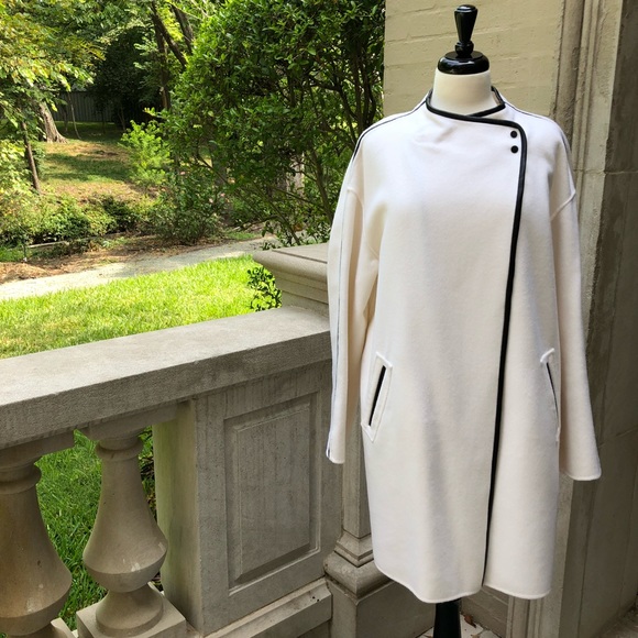 Vince Cream Wool blend Coat faux Leather black piping sz Large - Picture 1 of 14